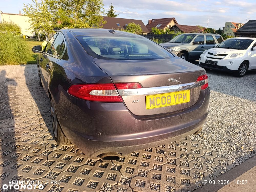 Jaguar XF 3.0 V6 Premium Luxury - 6