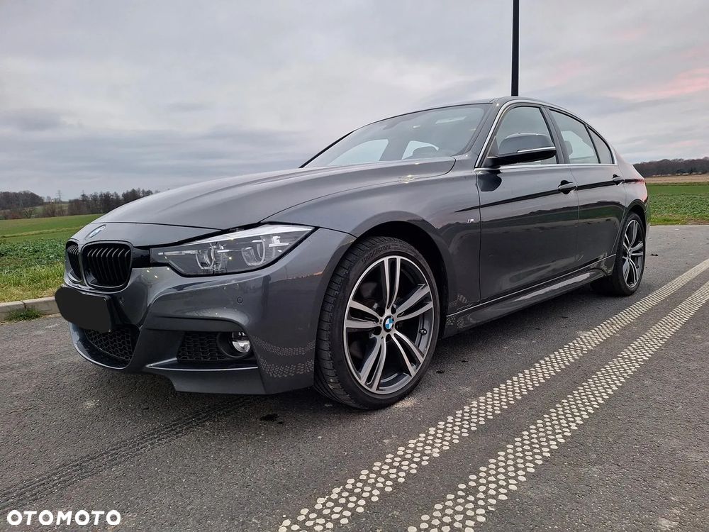 BMW Seria 3 330i xDrive M Sport Shadow - 2
