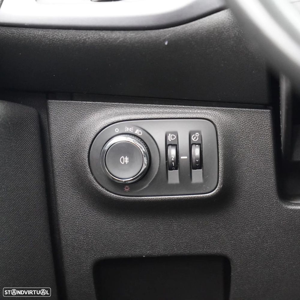 Opel Corsa 1.3 CDTi Business Edition - 22