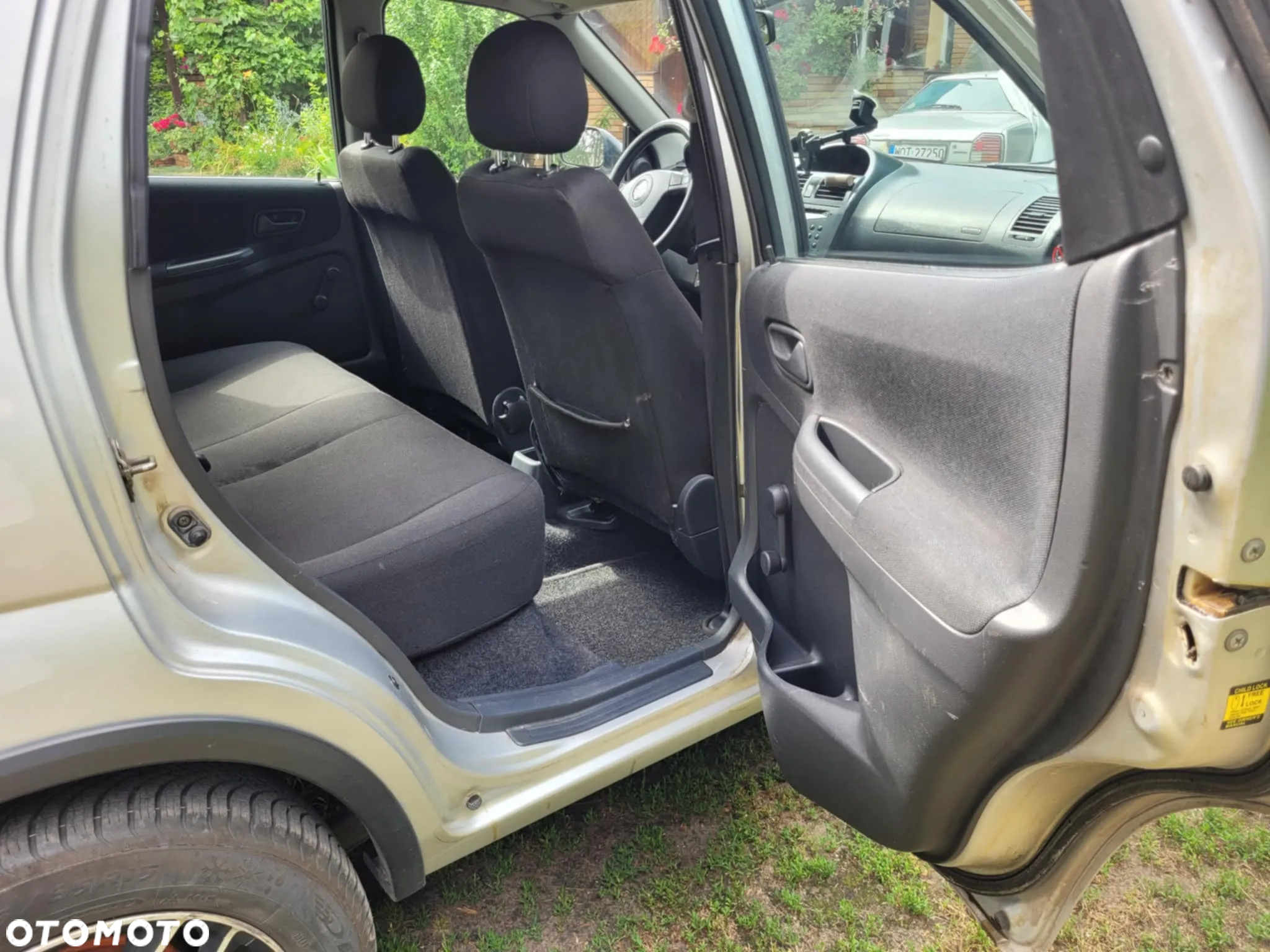 Suzuki Ignis - 19