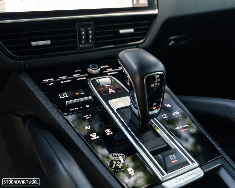 Porsche Cayenne Coupé E-Hybrid - 28