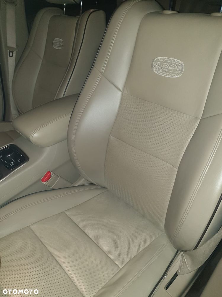 Jeep Grand Cherokee - 11