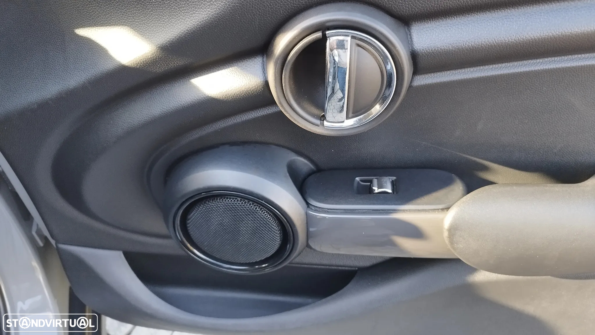 MINI 5 Portas One - 13