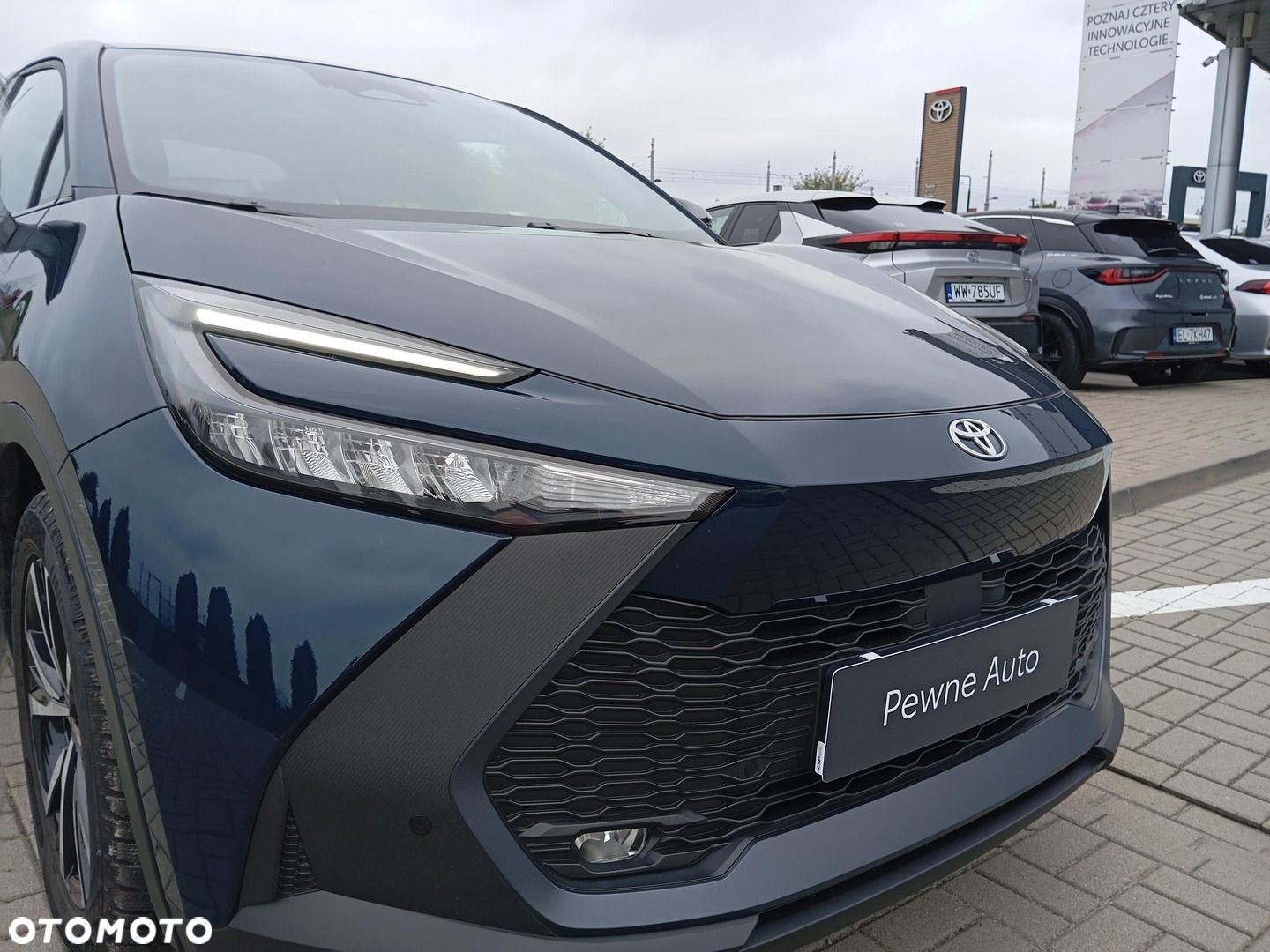 Toyota C-HR 2.0 Hybrid Dynamic Force Style - 18