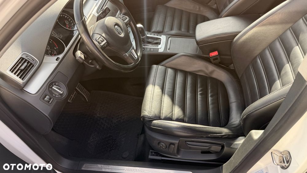 Volkswagen Passat Alltrack - 6