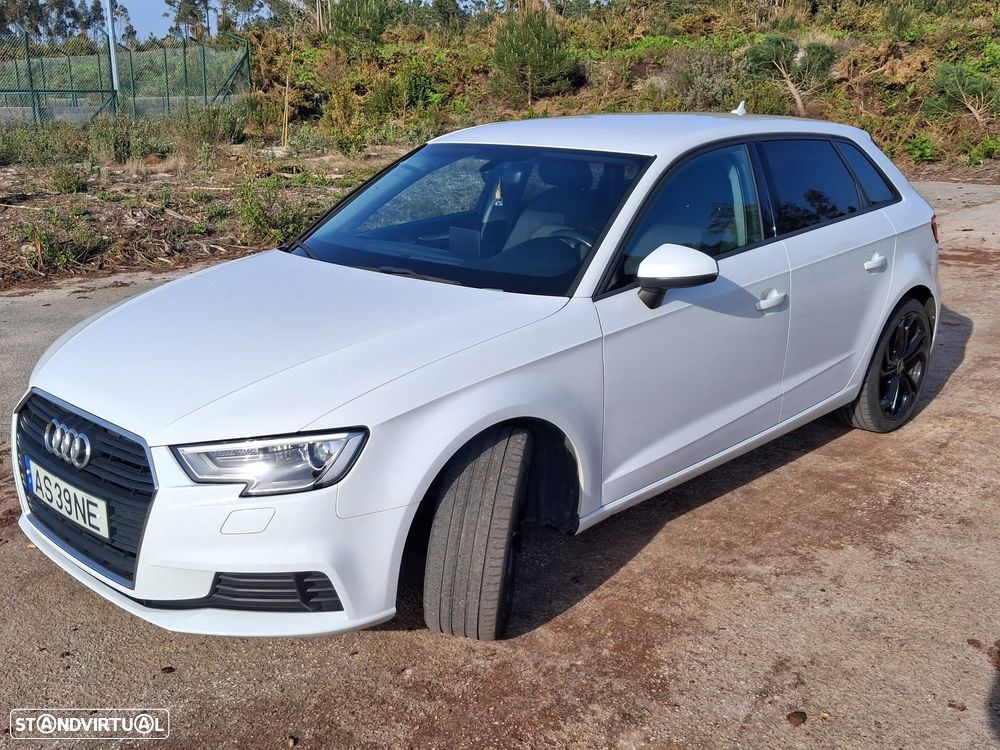Audi A3 Sportback 1.6 TDI - 8