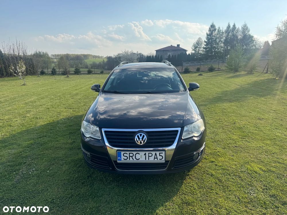 Volkswagen Passat - 9