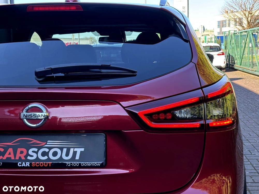 Nissan Qashqai 1.5 dCi N-Connecta - 11