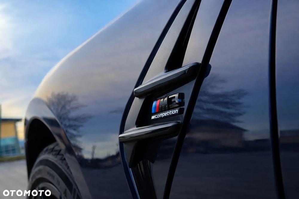 BMW M3 Competition M xDrive - 12