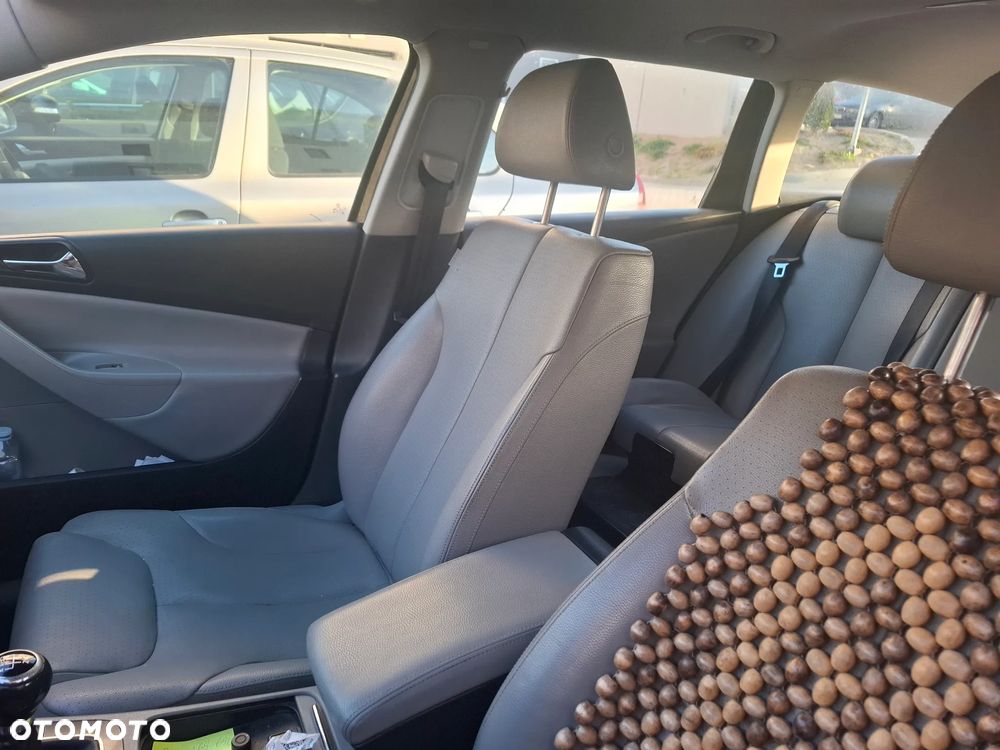 Volkswagen Passat 1.9 TDI Comfortline - 15