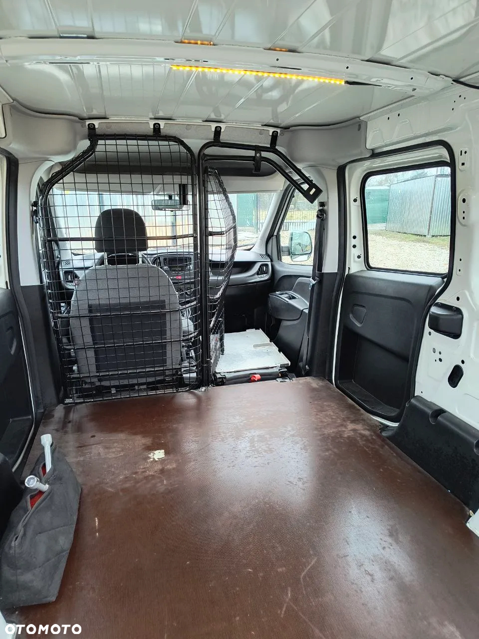 Fiat Doblo Cargo MAXI - 28