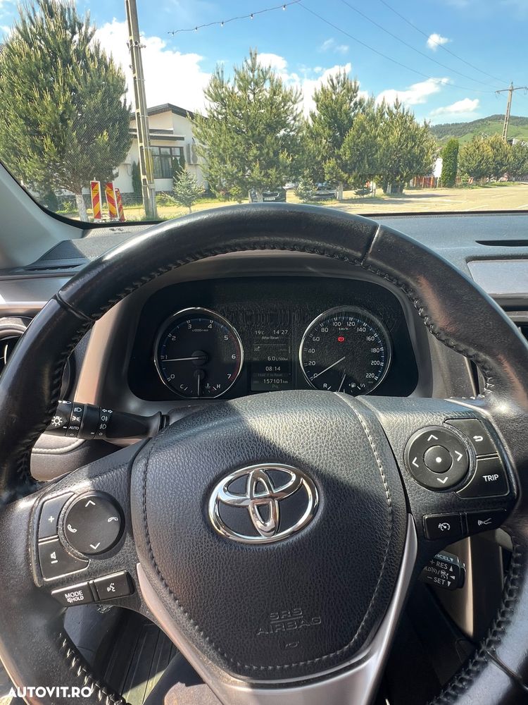 Toyota RAV4 - 17