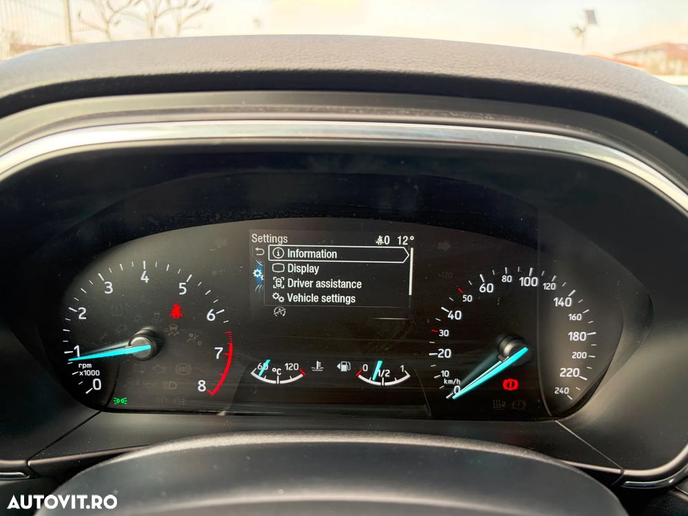 Ford Focus 1.0 EcoBoost Titanium - 16