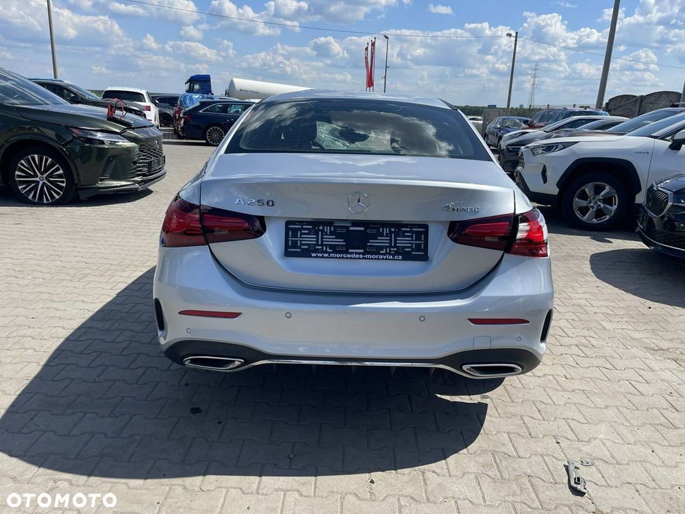 Mercedes-Benz Klasa A 250 4Matic 7G-DCT AMG Line - 7