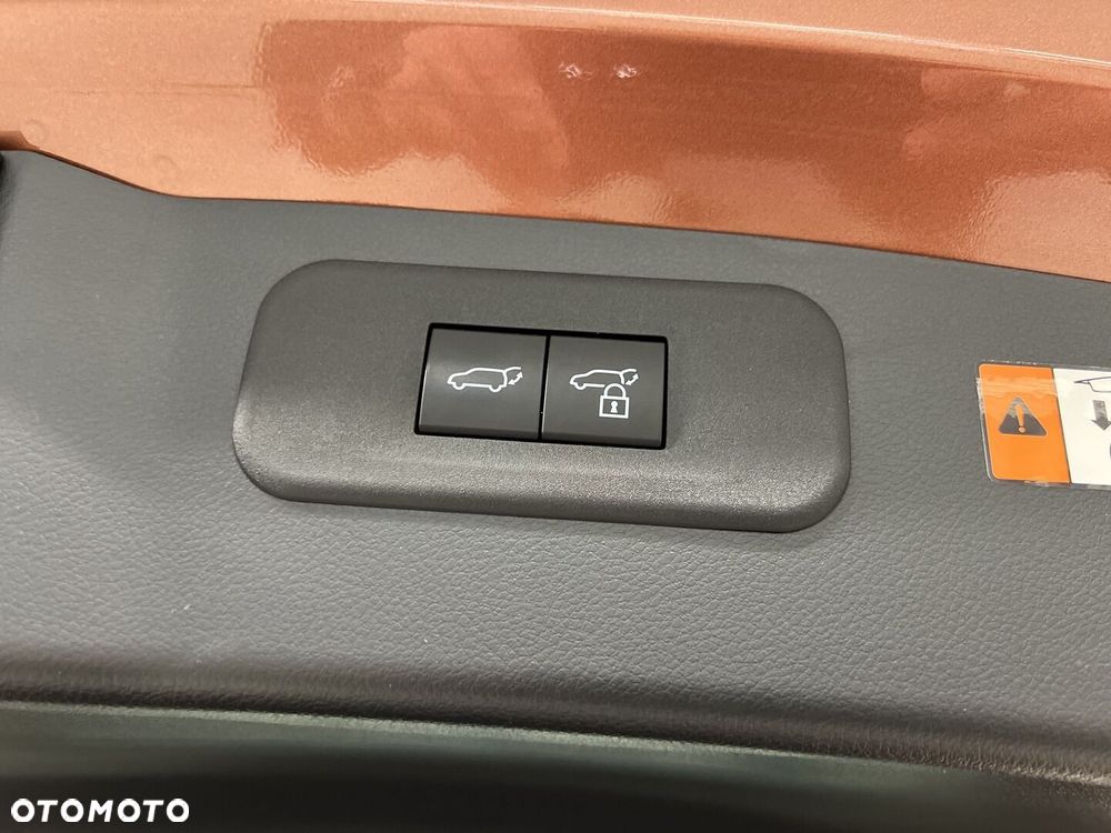 Lexus NX 350h Omotenashi AWD - 35