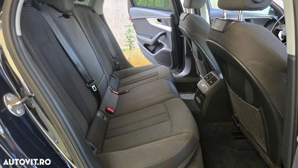 Audi A4 2.0 TDI ultra S tronic - 4