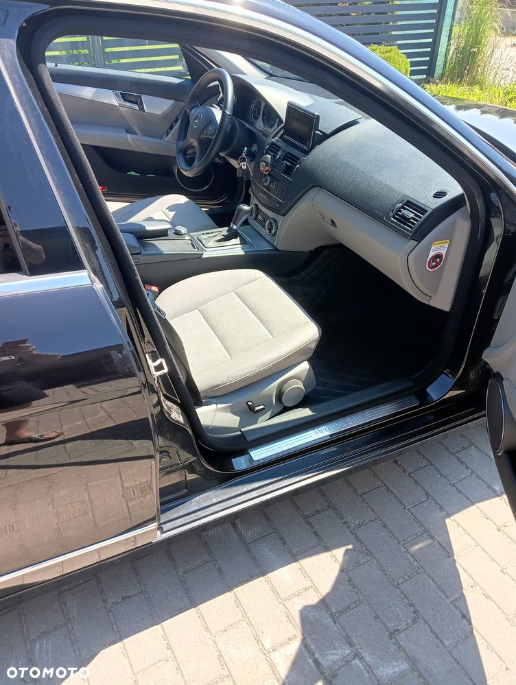 Mercedes-Benz Klasa C - 8