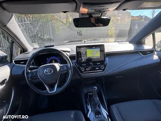 Toyota Corolla 1.8 HSD Exclusive - 8