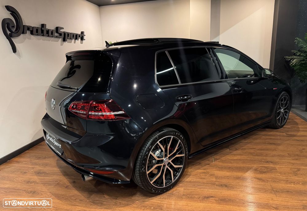 VW Golf GTI Performance BlueMotion DSG - 53
