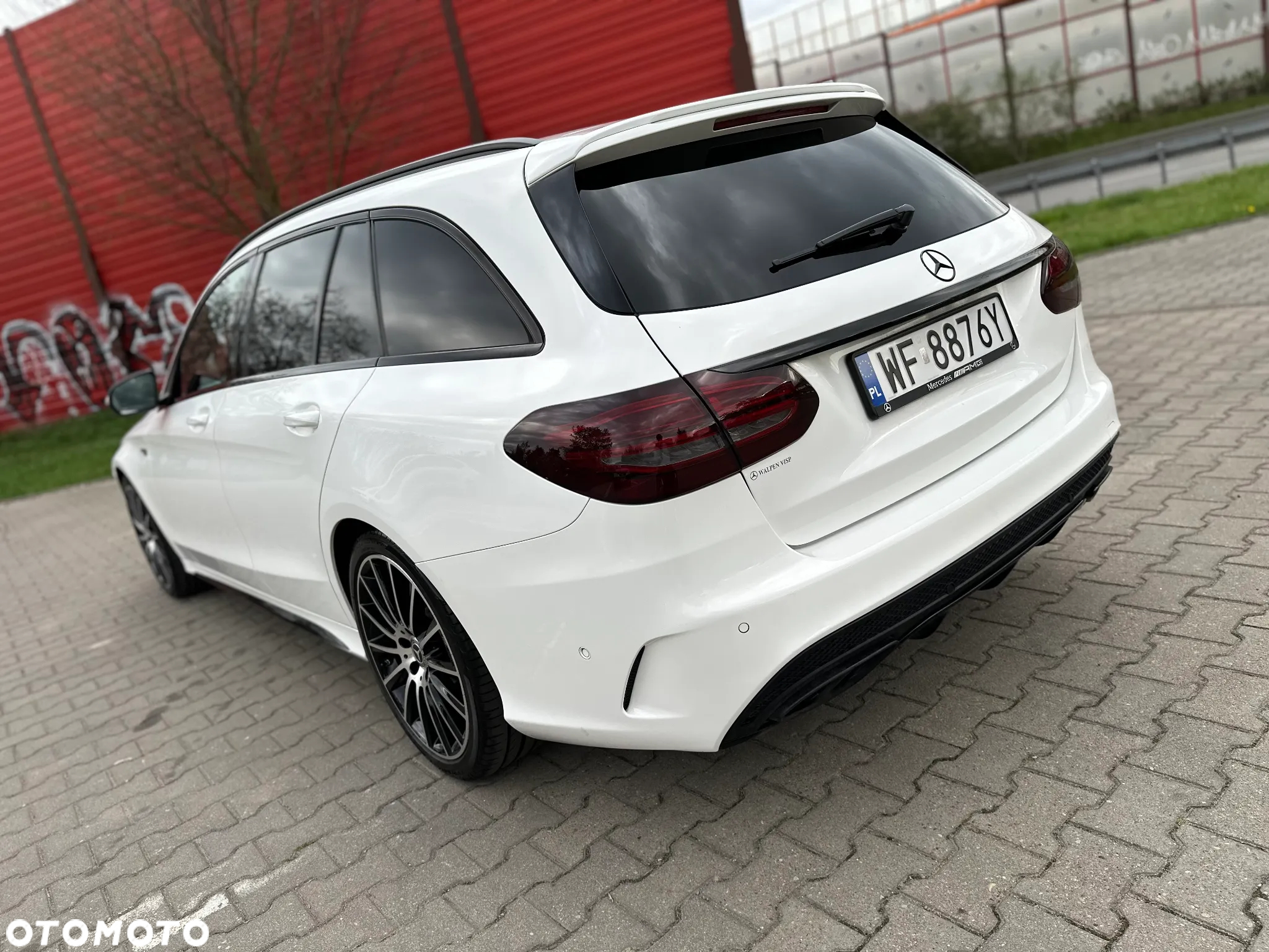 Mercedes-Benz Klasa C AMG 43 4-Matic - 6