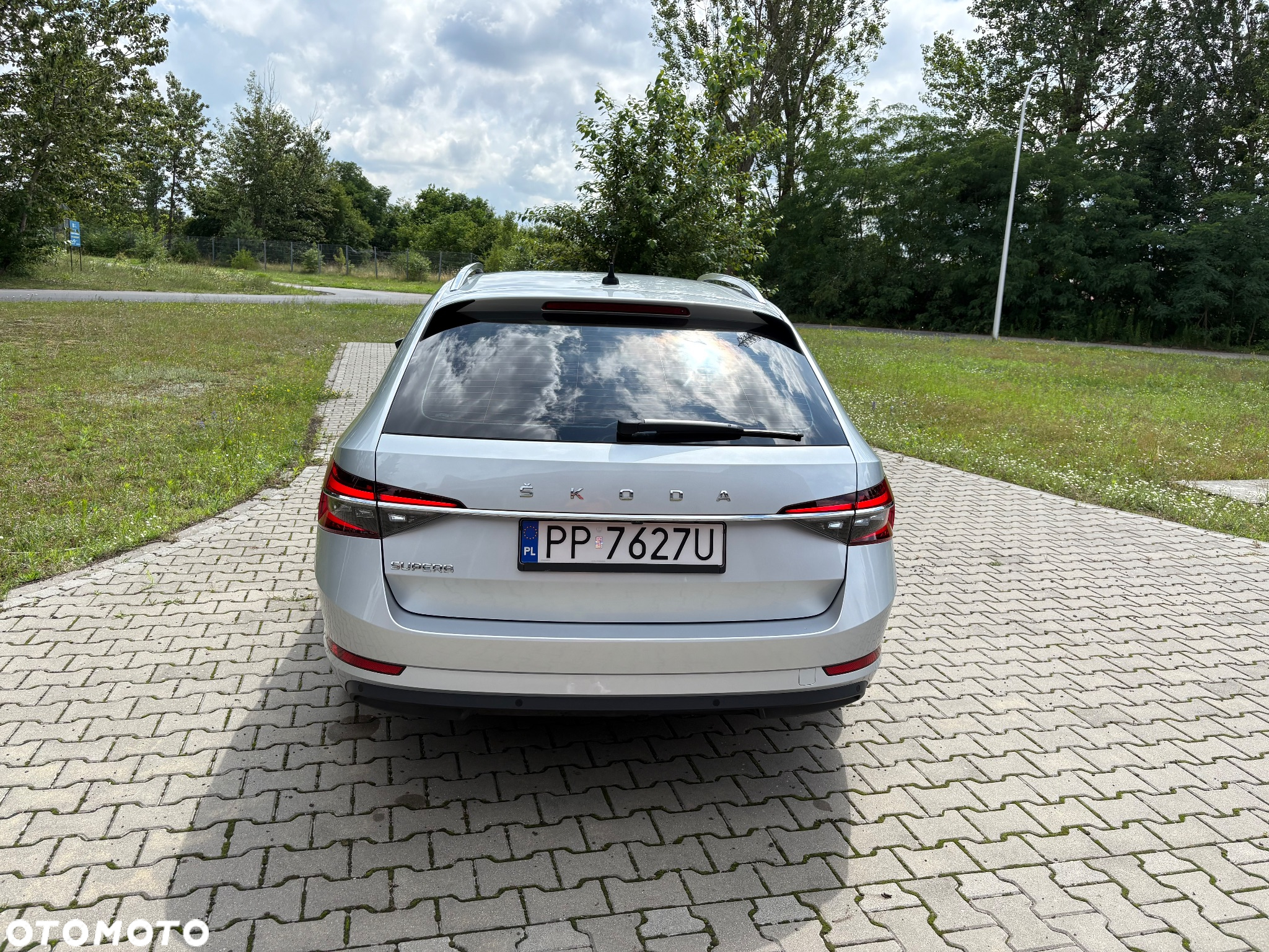 Skoda Superb 2.0 TDI DSG Style - 10