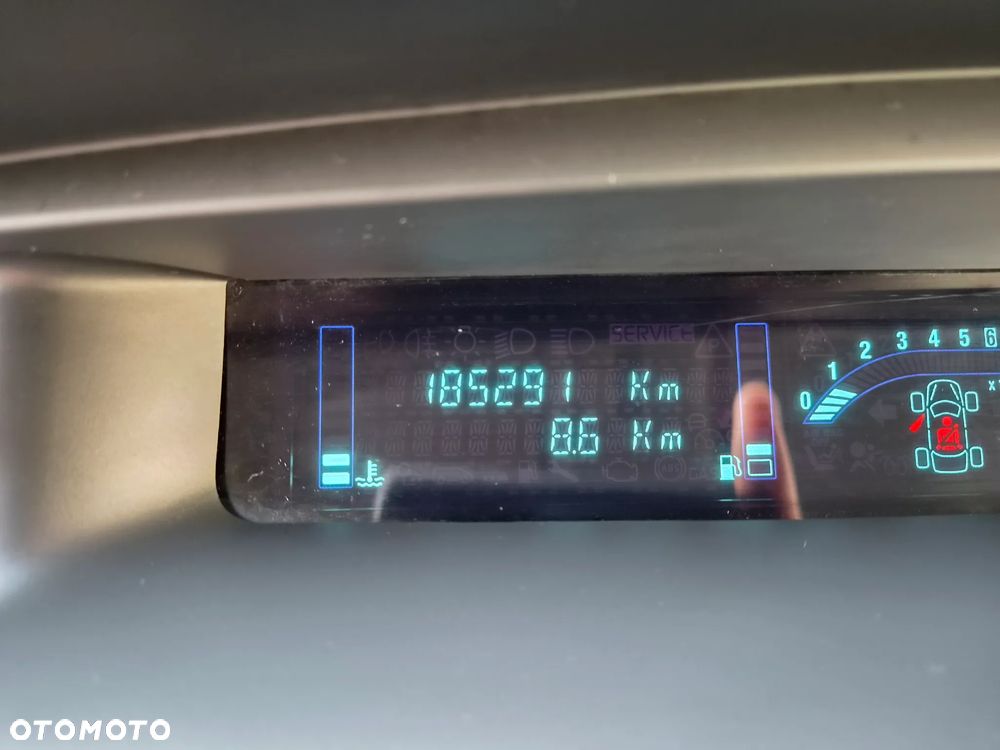 Renault Scenic 2.0 16V Expression - 16