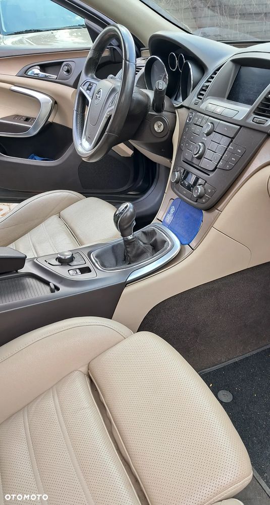Opel Insignia 2.0 CDTI Sports Tourer - 8