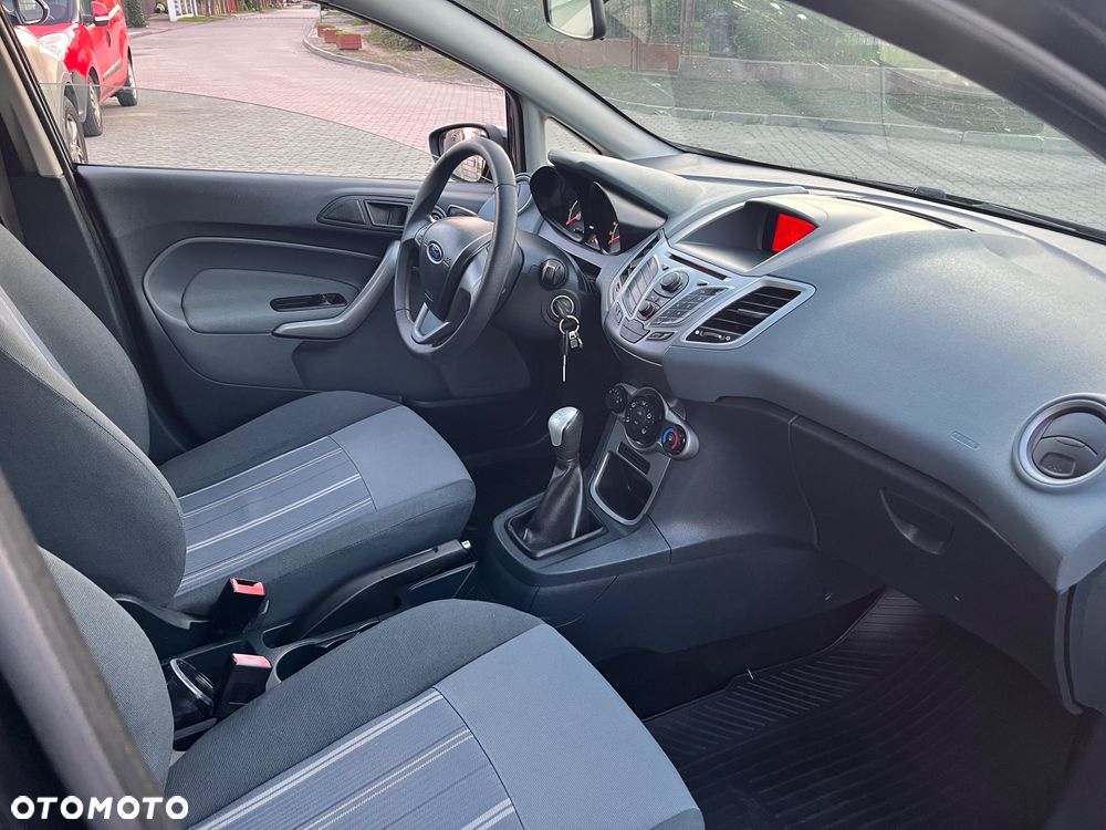 Ford Fiesta 1.25 Ambiente - 7