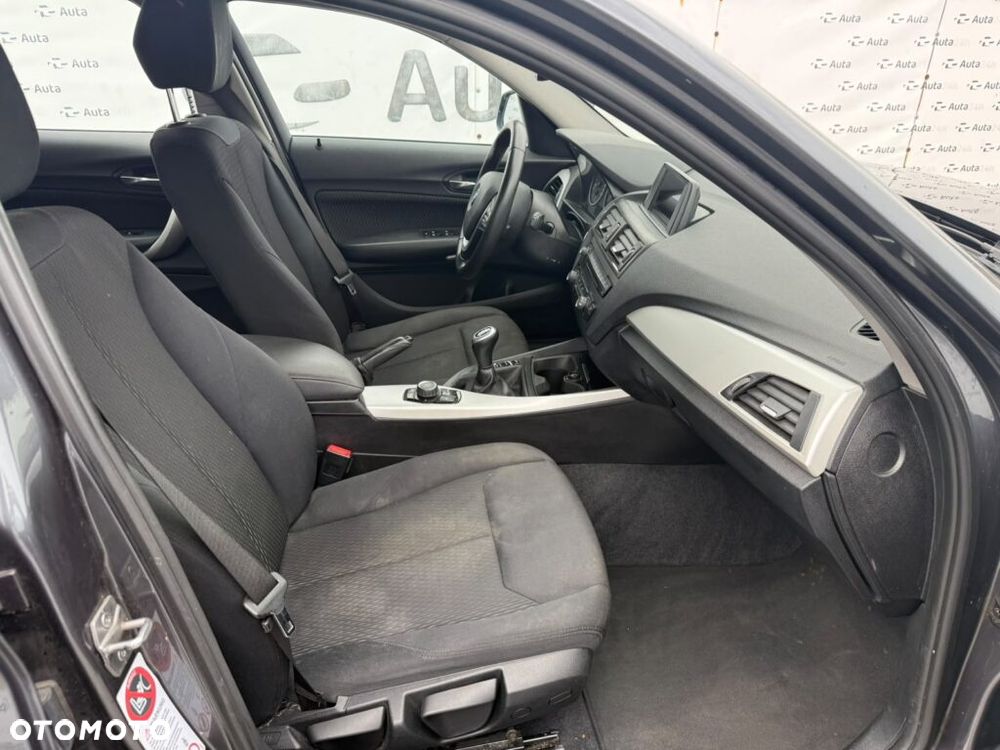 BMW Seria 1 116i - 12