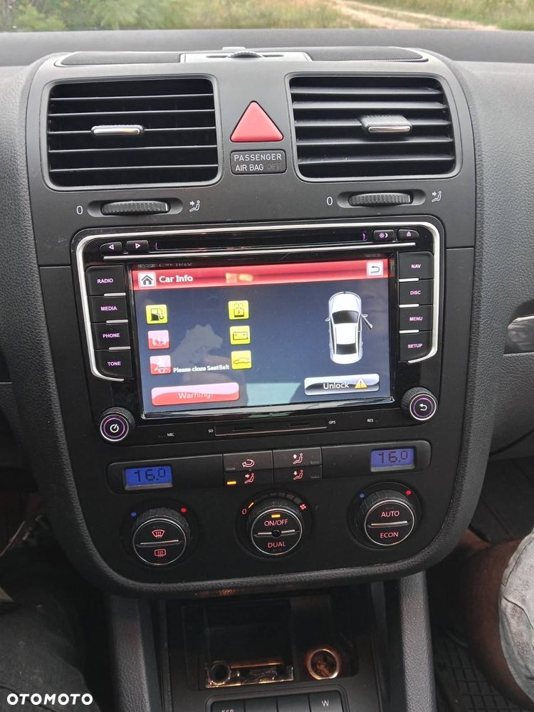 Volkswagen Golf - 7