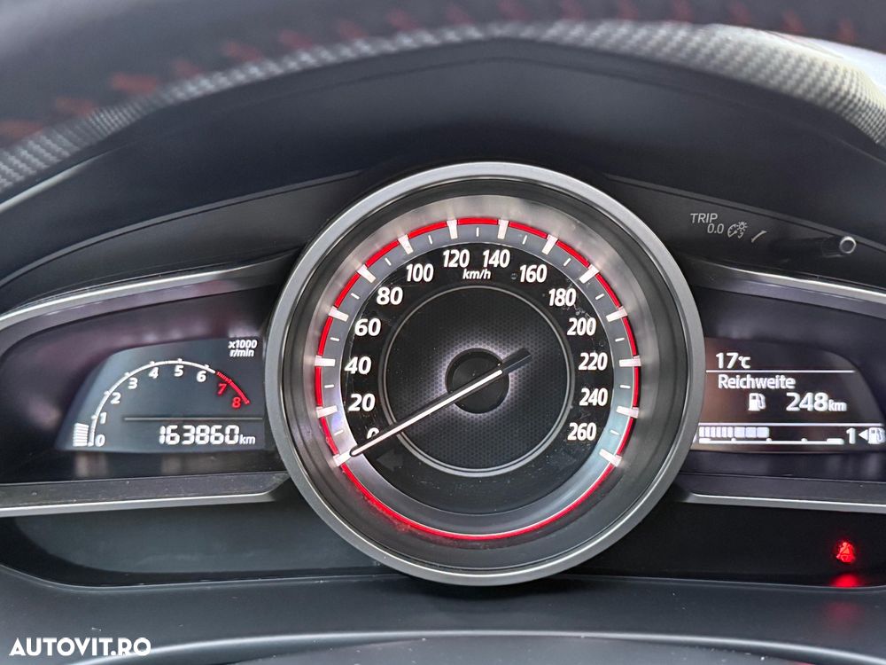 Mazda 3 SKYACTIV-G 120 NAKAMA - 28