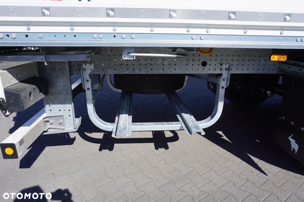 Schmitz Cargobull KONTENER DOPPEL-STOCK LED OŚ PODNOSZONA * NOWY * - 11
