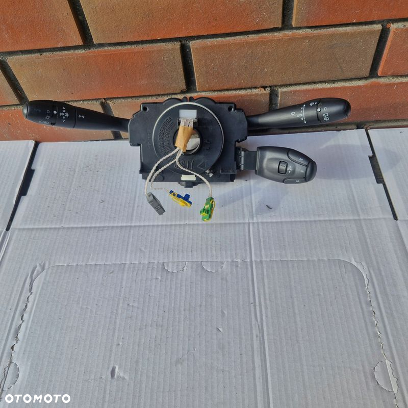 PRZEŁĄCZNIK ZESPOLONY MANETKI PEUGEOT 206 96533567XT - 2