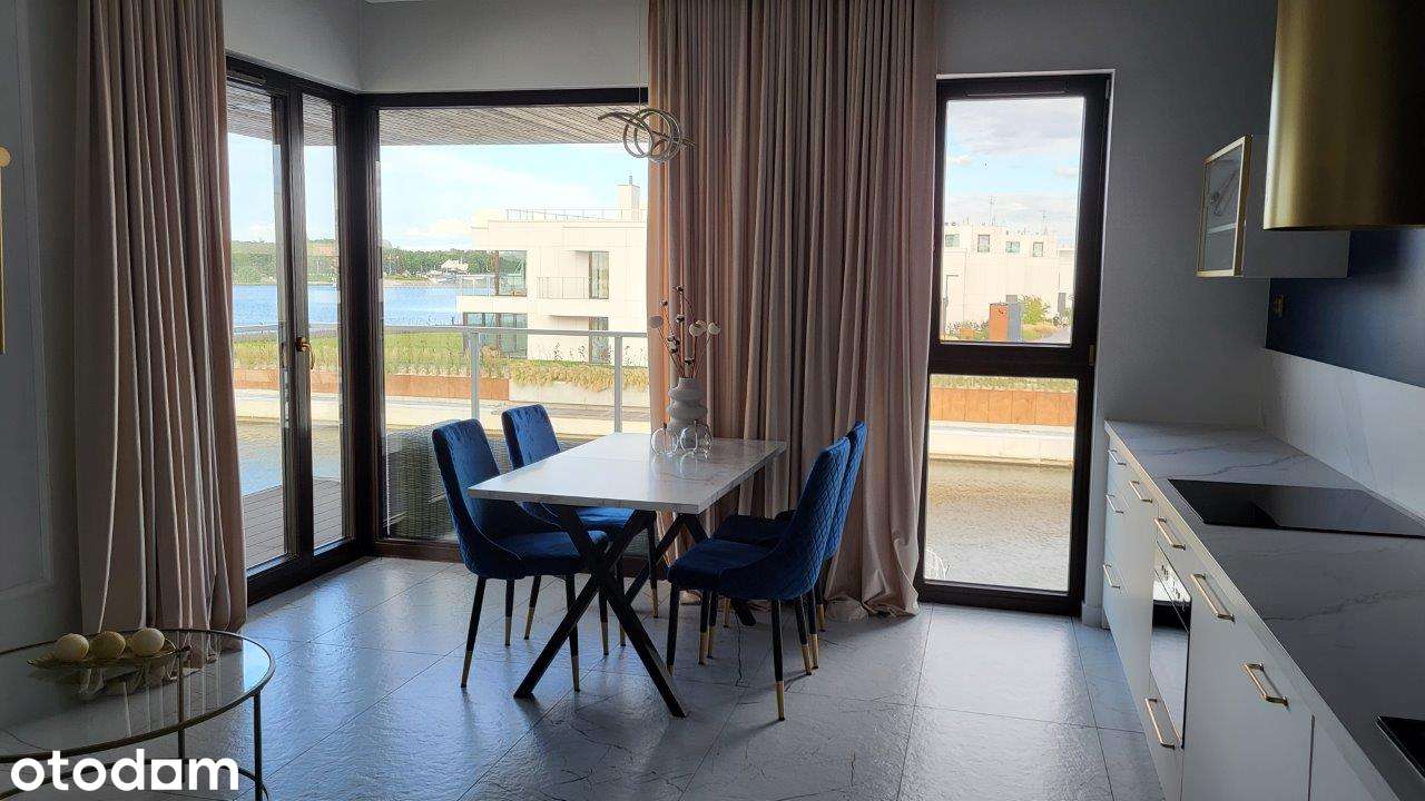Nowoczesny apartament z widokiem na Marine