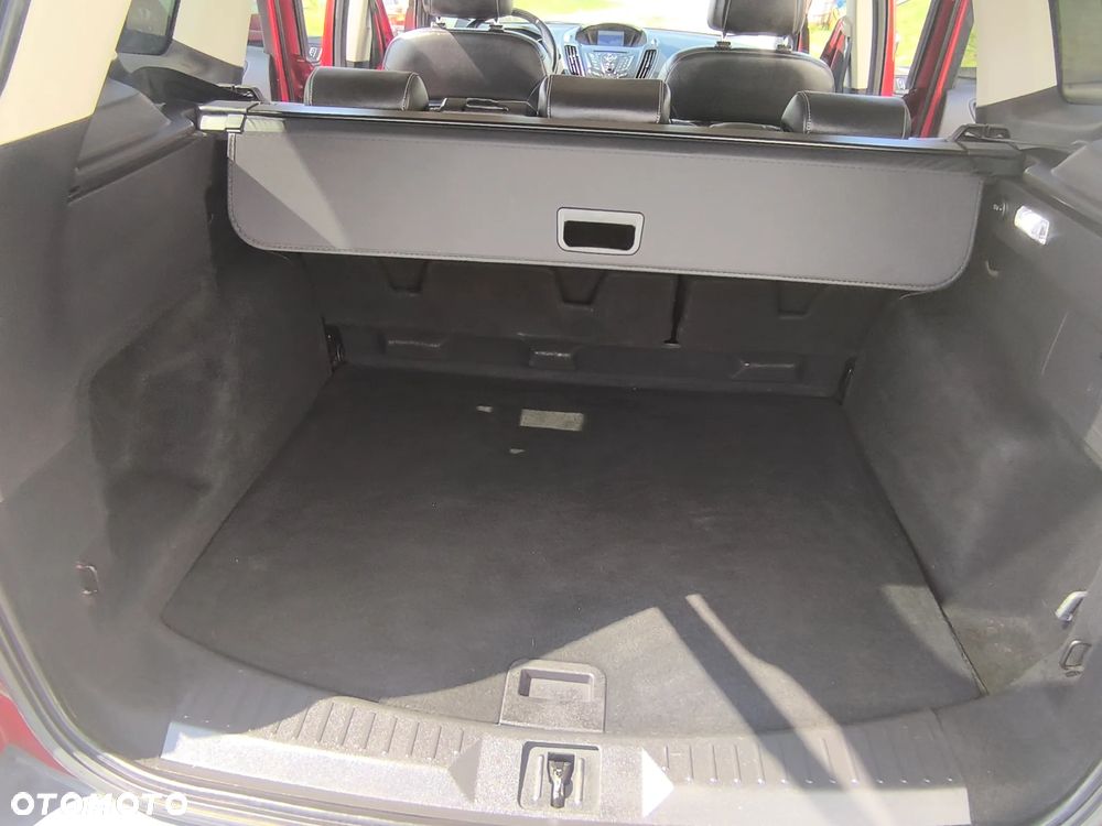 Ford Kuga 2.0 TDCi FWD Titanium - 23