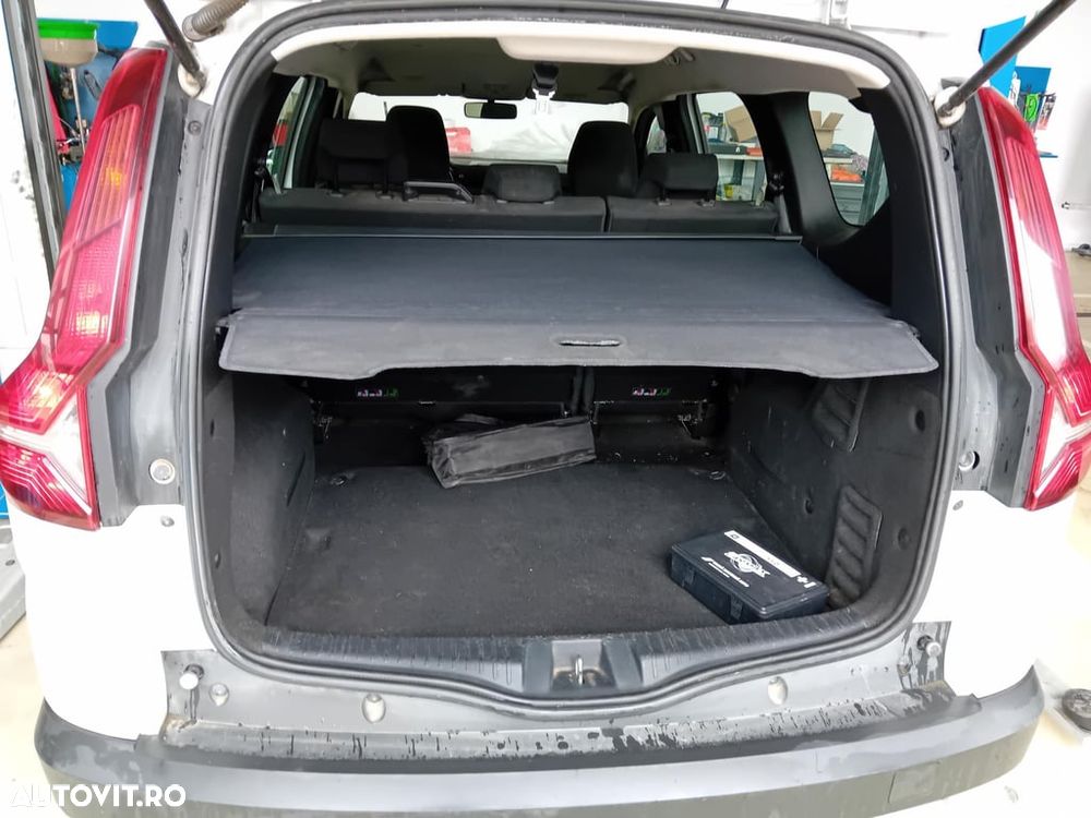 Dacia Jogger 5 locuri TCe 110 Essential - 6