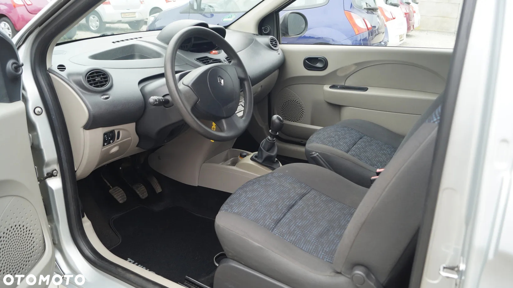 Renault Twingo 1.2 Authentique - 15