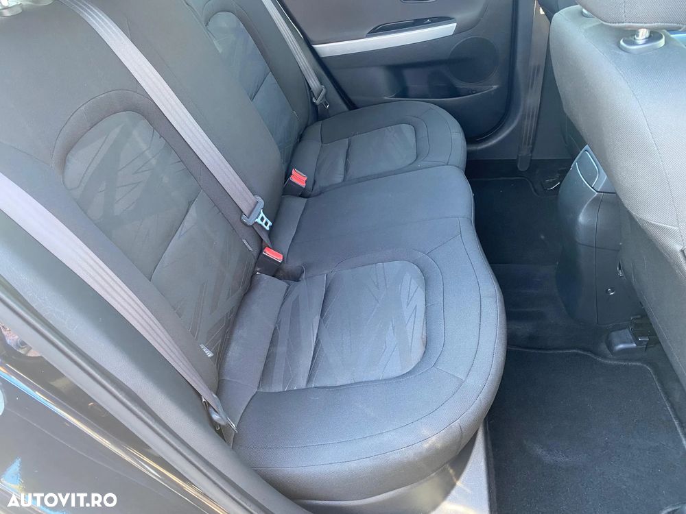 Kia Ceed - 6