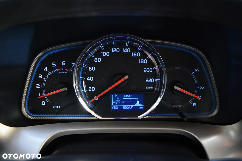 Toyota RAV4 2.2 D-4D Prestige - 40