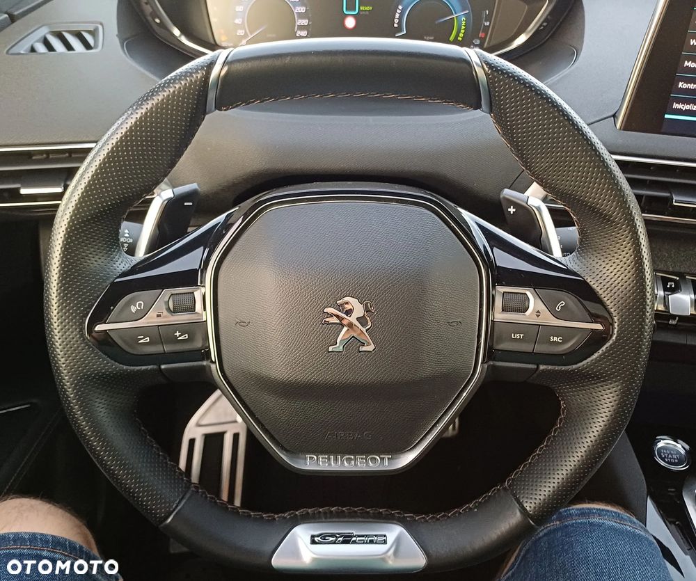 Peugeot 3008 1.6 PureTech HYbrid GT Line S&S EAT8 - 11