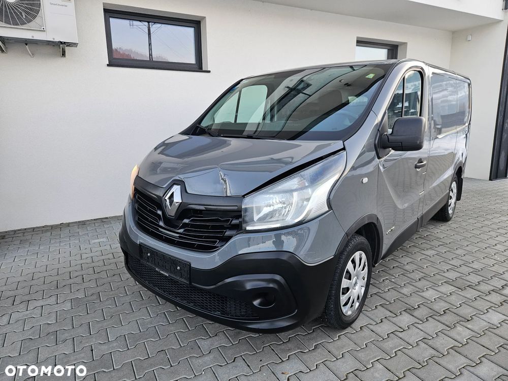 Renault Trafic - 2