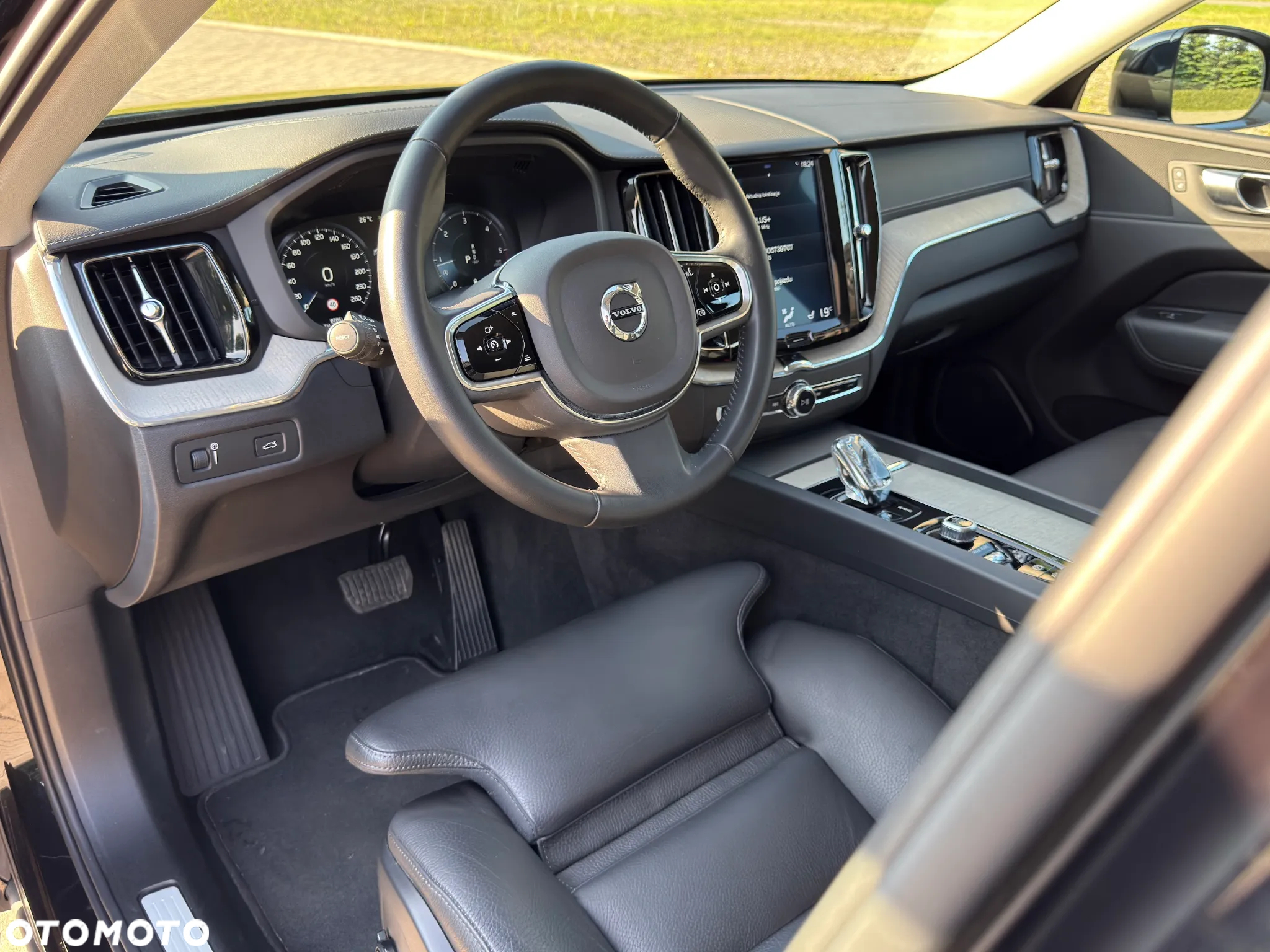 Volvo XC 60 D5 AWD Inscription - 28