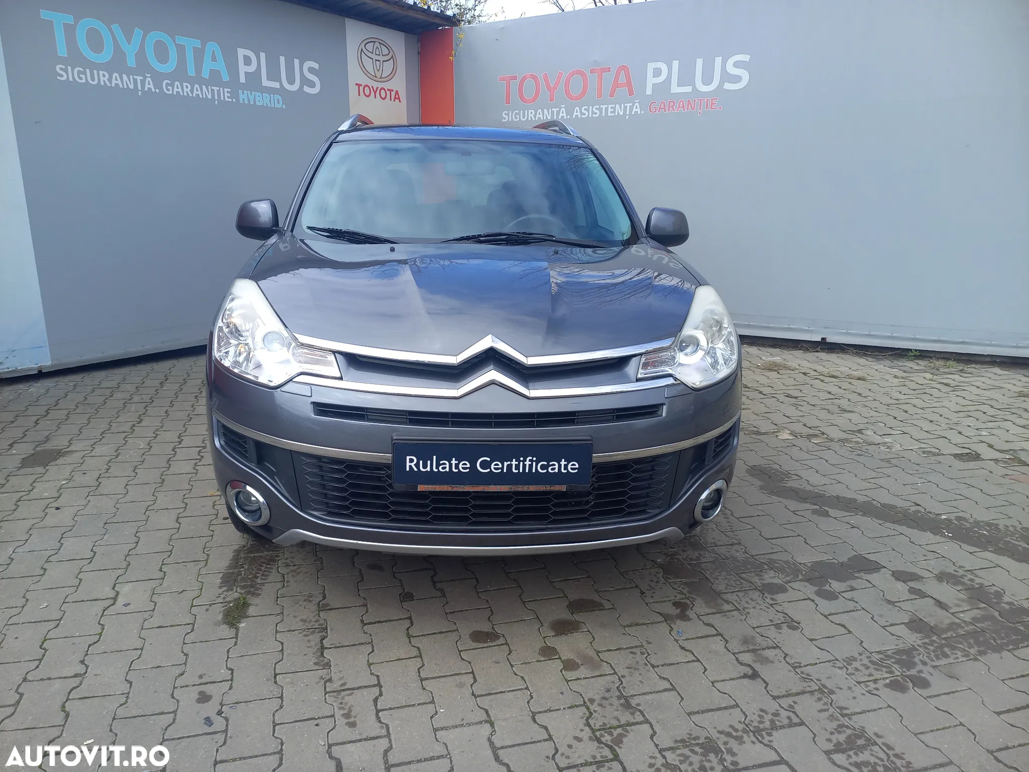 Citroën C-Crosser - 2