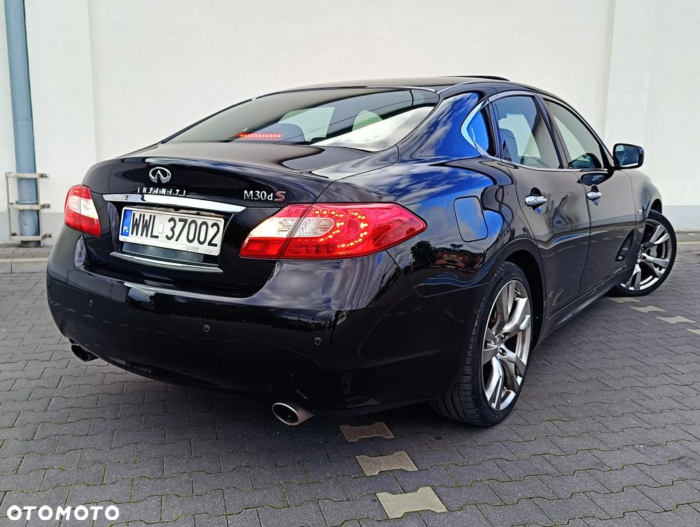 Infiniti M M30d S Premium - 4