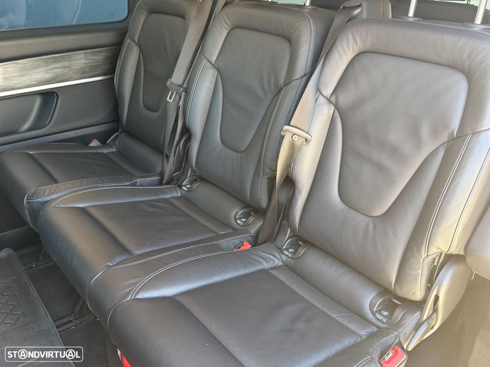 Mercedes-Benz V 300 d Longo Avantgarde - 11