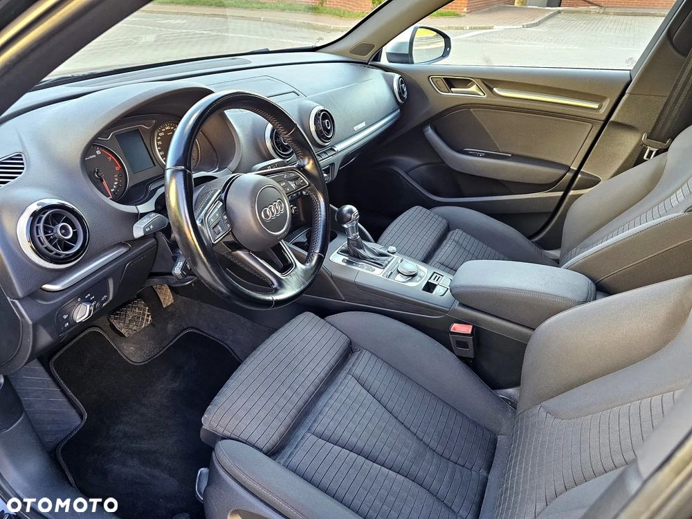 Audi A3 Sportback - 17