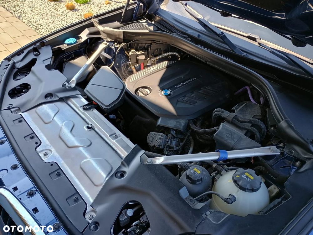 BMW X3 sDrive18d Advantage sport - 13