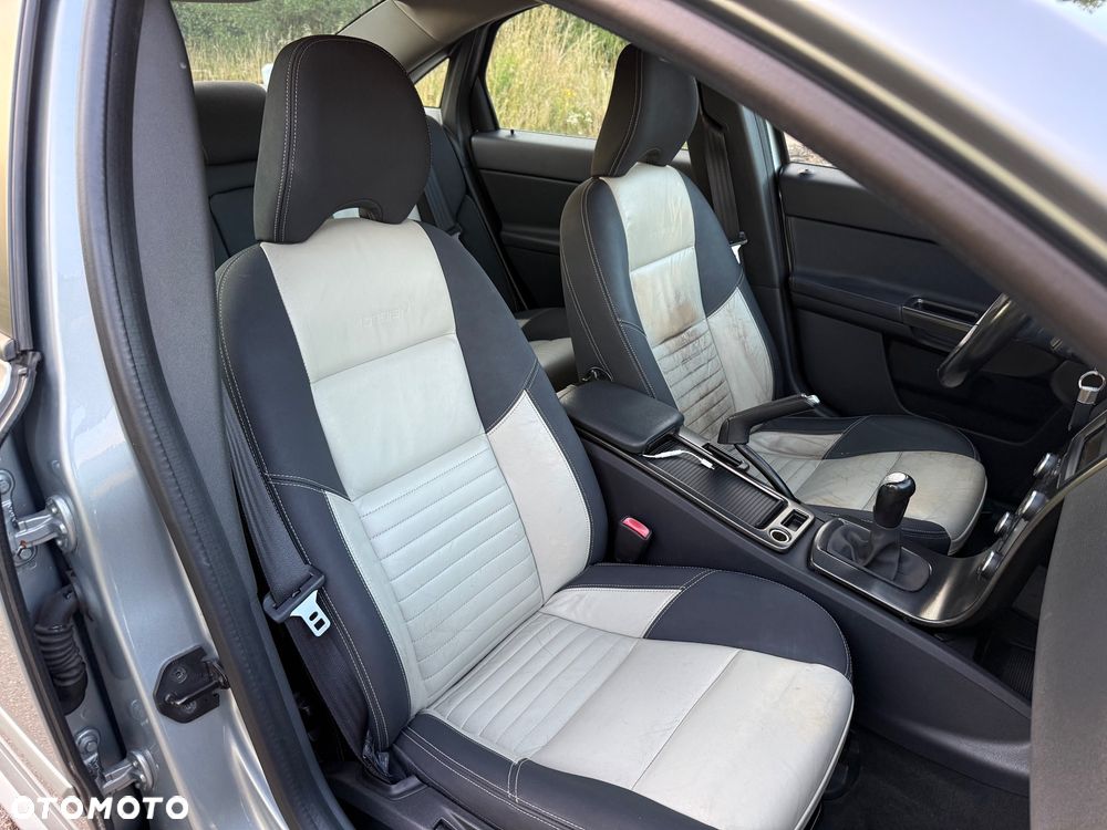 Volvo S40 2.0D R-Design Momentum - 23