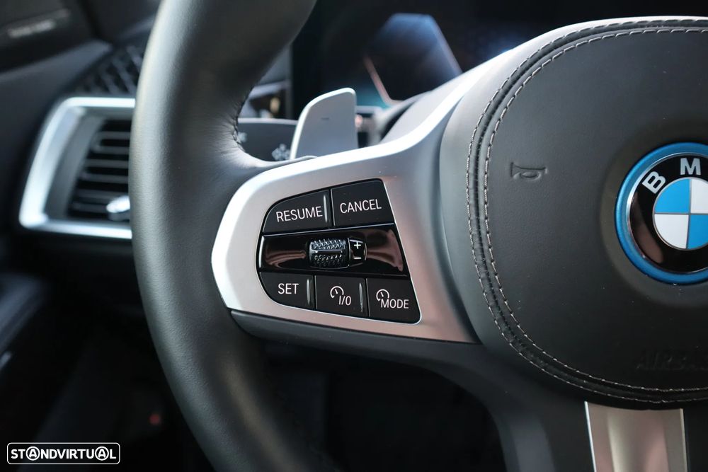 BMW X5 50 e xDrive Edição Desportiva M - 36