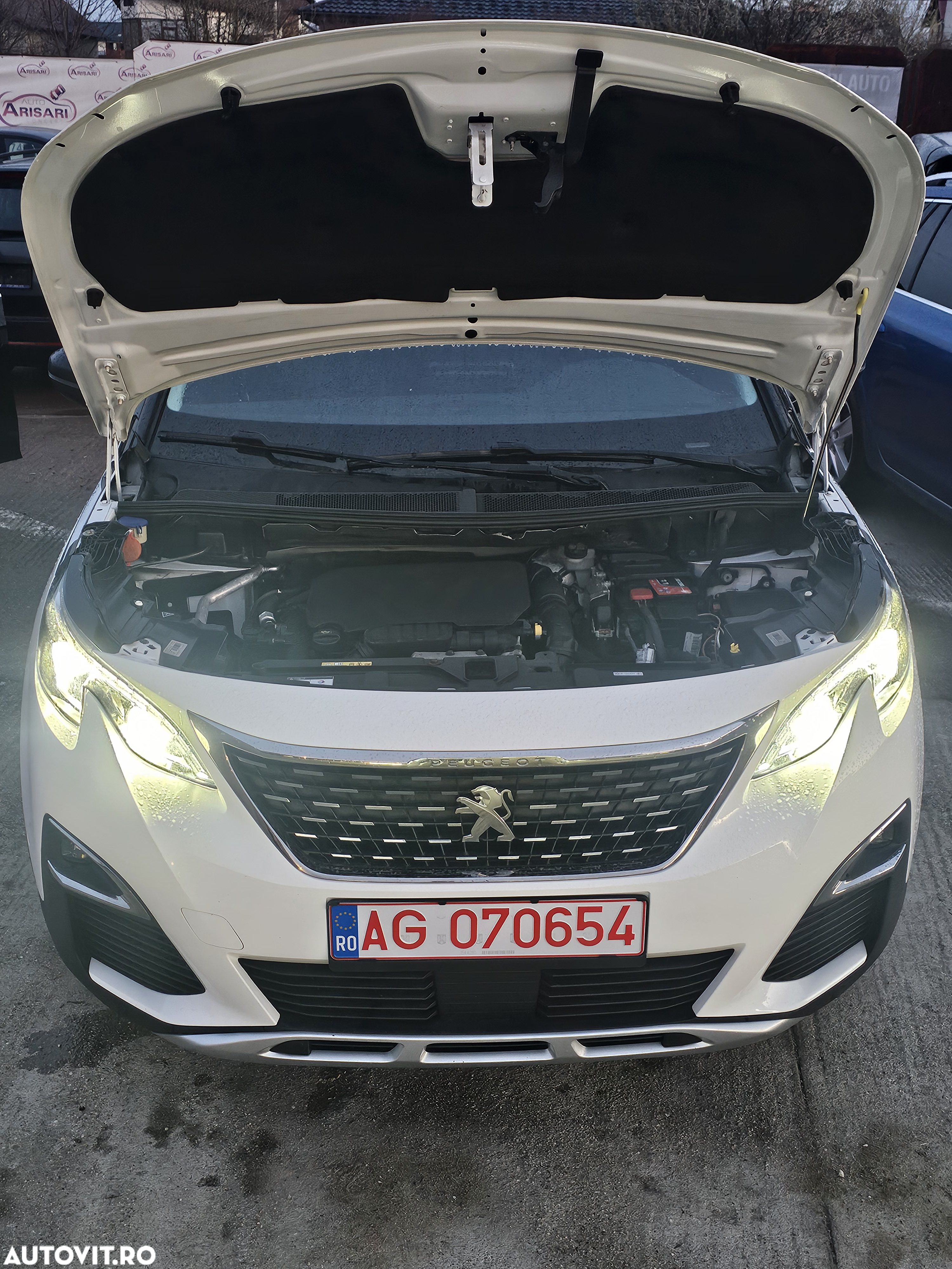Peugeot 5008 1.2 Puretech Turbo s&s GT-Line - 28